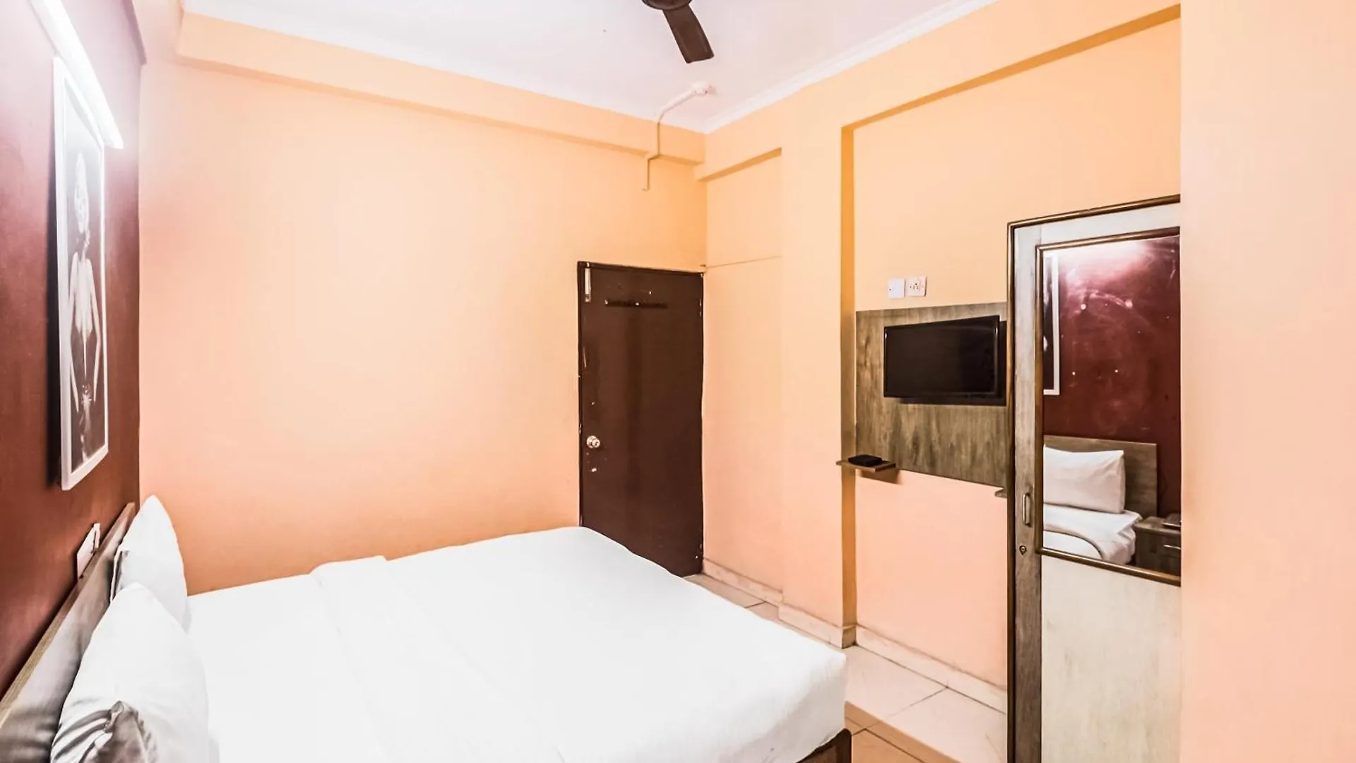 Hotel O Avni Residency Gurgaon