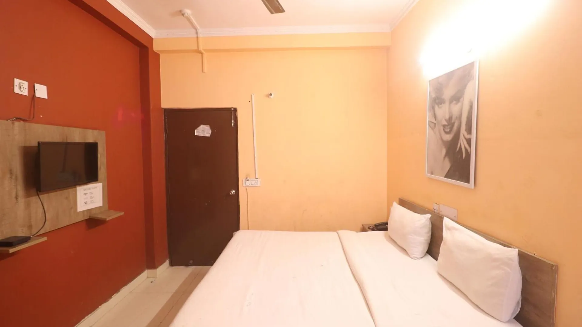 Hotel O Avni Residency Gurgaon