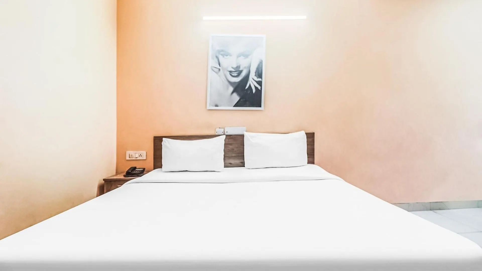 Hotel O Avni Residency Γκουργκάον Ινδία