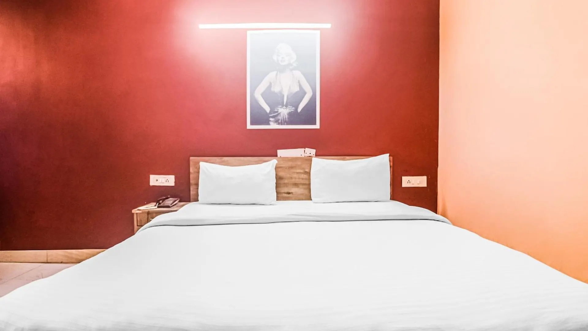 Hotel O Avni Residency Γκουργκάον