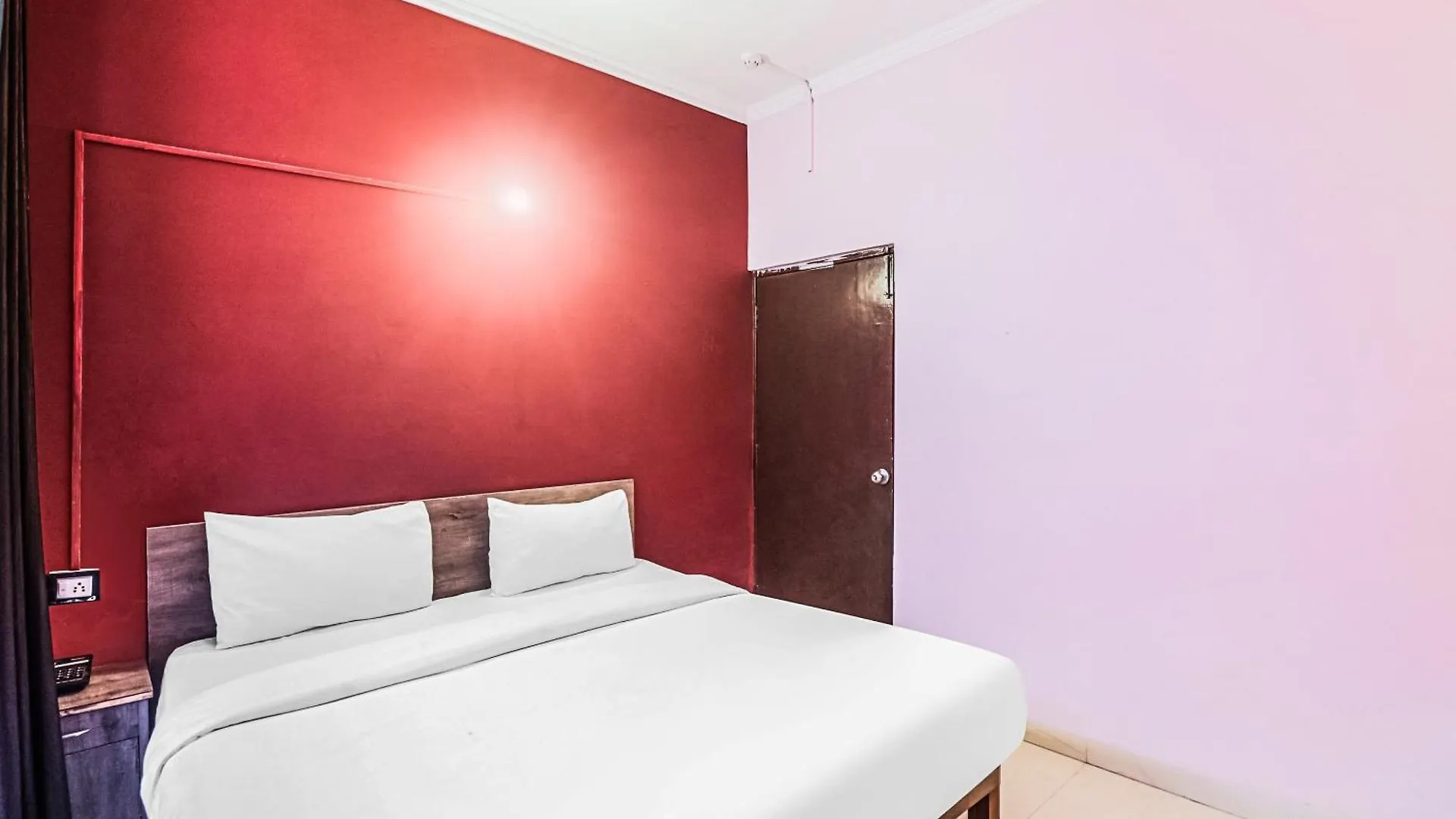Hotel O Avni Residency Γκουργκάον